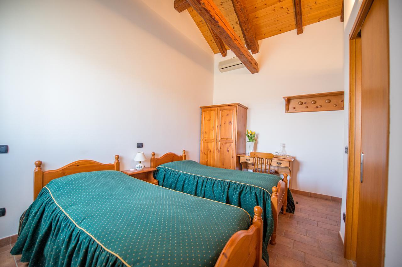 Agriturismo Le Oche Selvatiche Lauzacco Extérieur photo