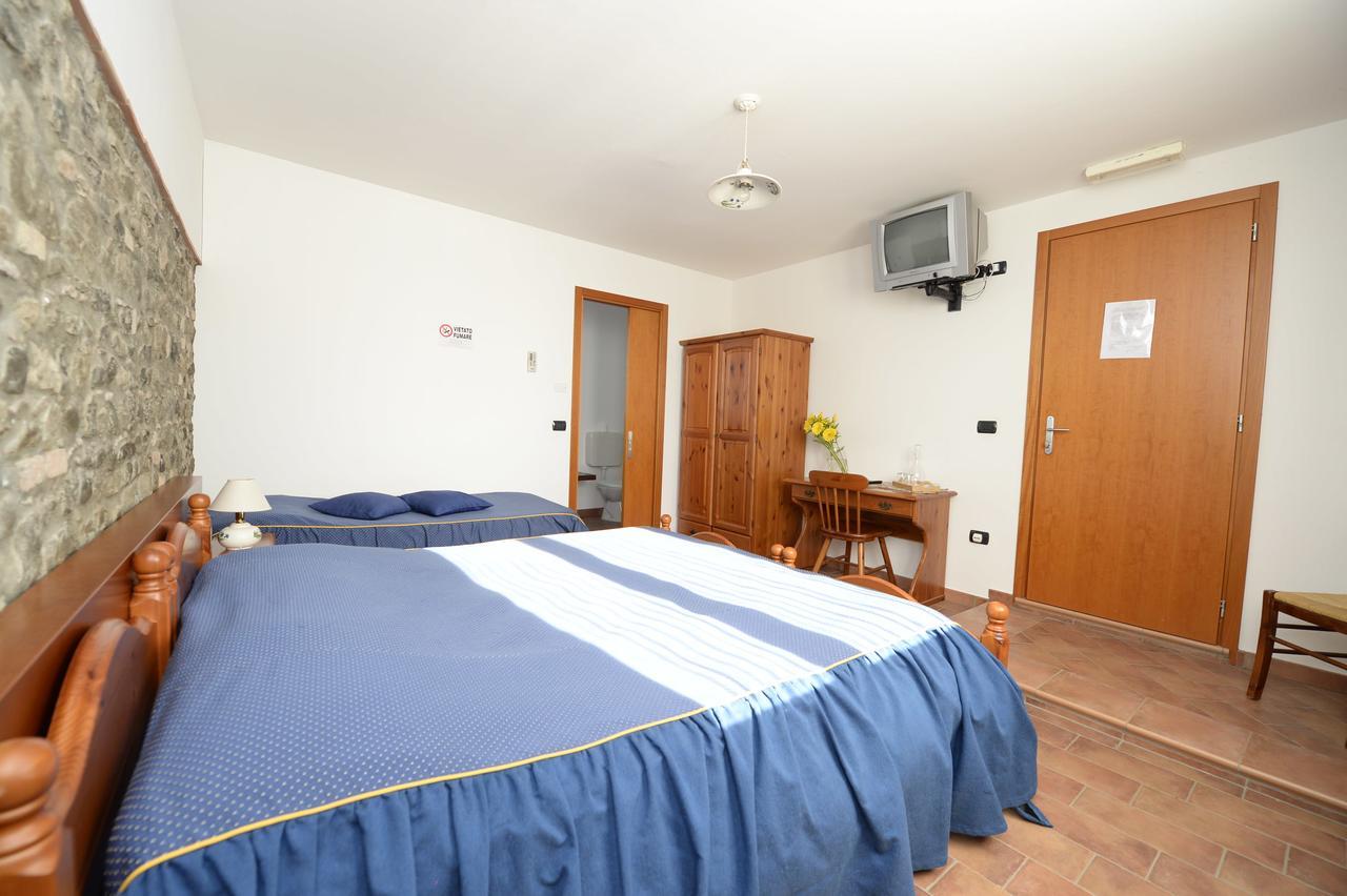 Agriturismo Le Oche Selvatiche Lauzacco Extérieur photo