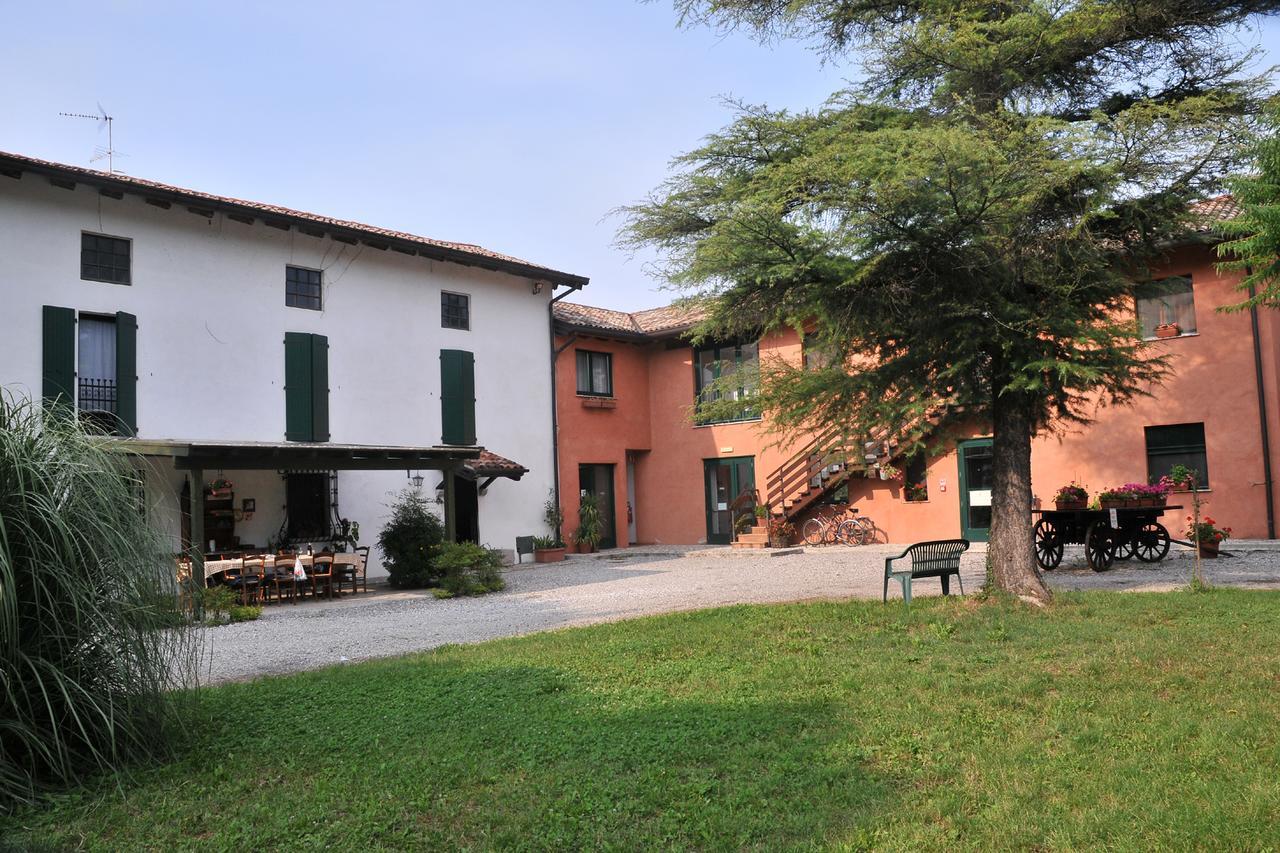 Agriturismo Le Oche Selvatiche Lauzacco Extérieur photo