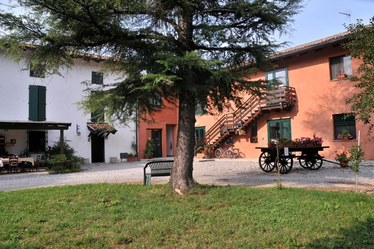 Agriturismo Le Oche Selvatiche Lauzacco Extérieur photo